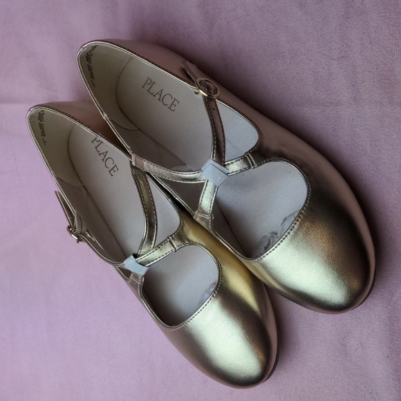 The Children's Place Shiny Gold Metallic Ballet Flats size 4 - Picture 1 of 7